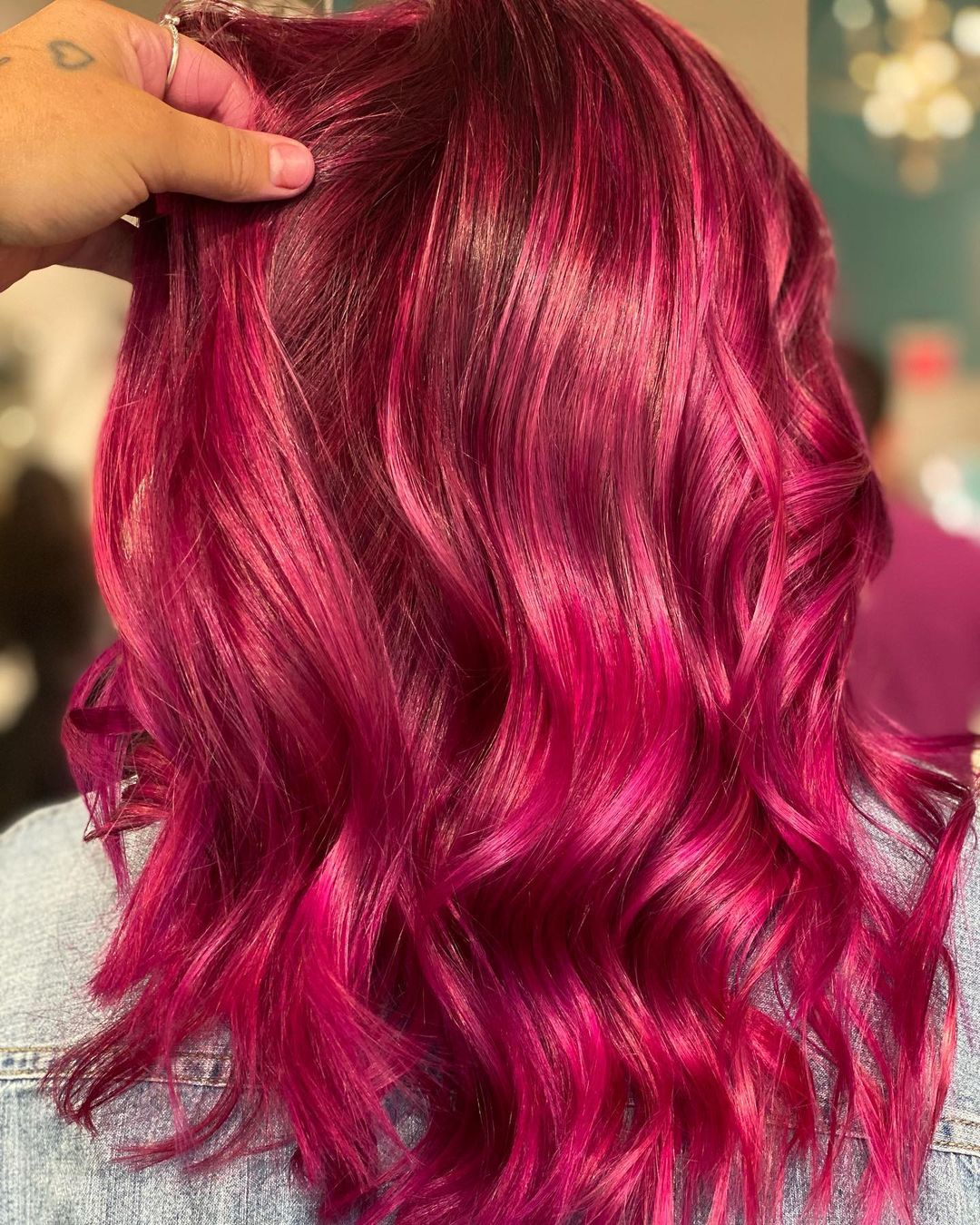 pinkish red hair color